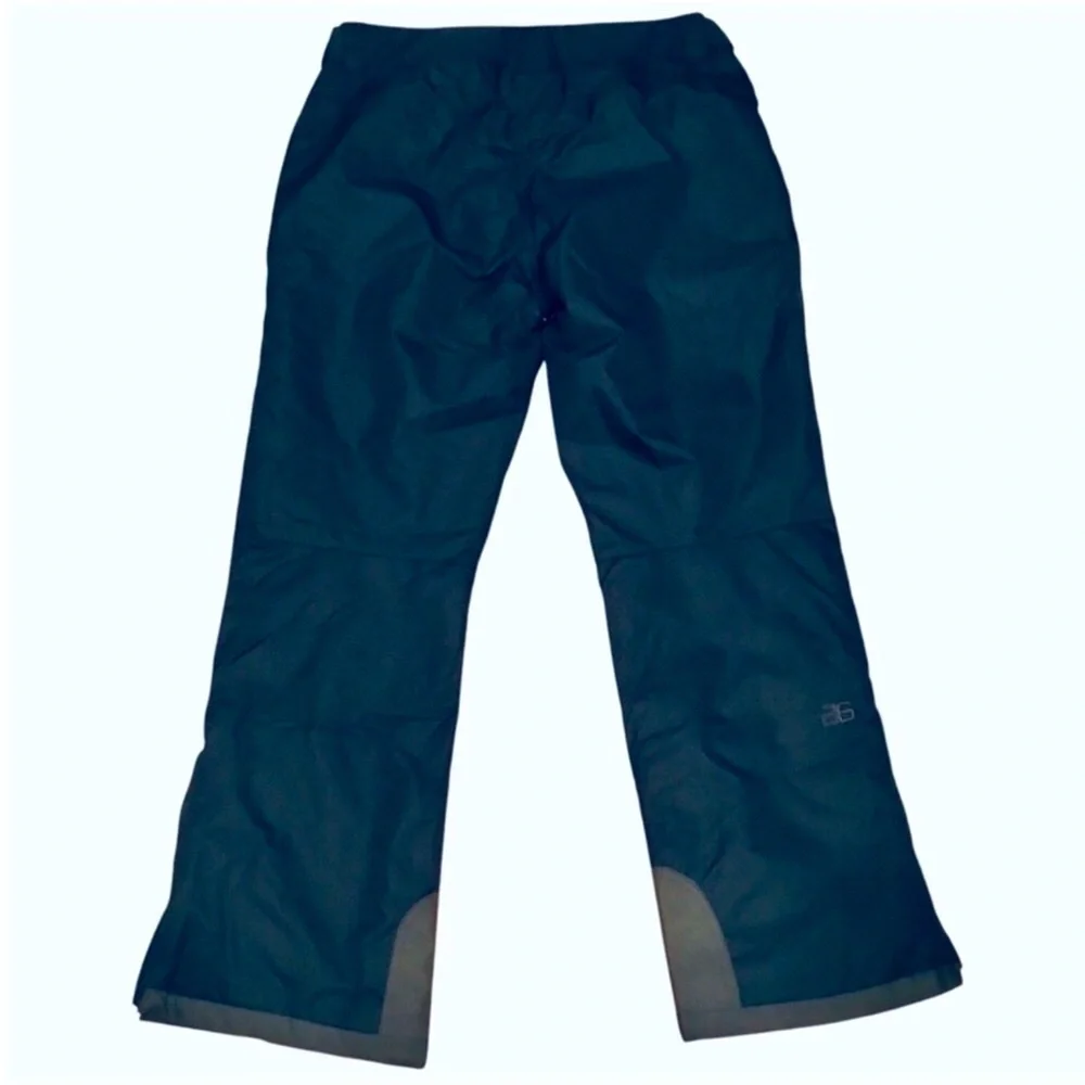 New ARCTIX Insulated Cargo Navy Blue Snow Pants  (28-30W)x 25”L ( Men’s Small )